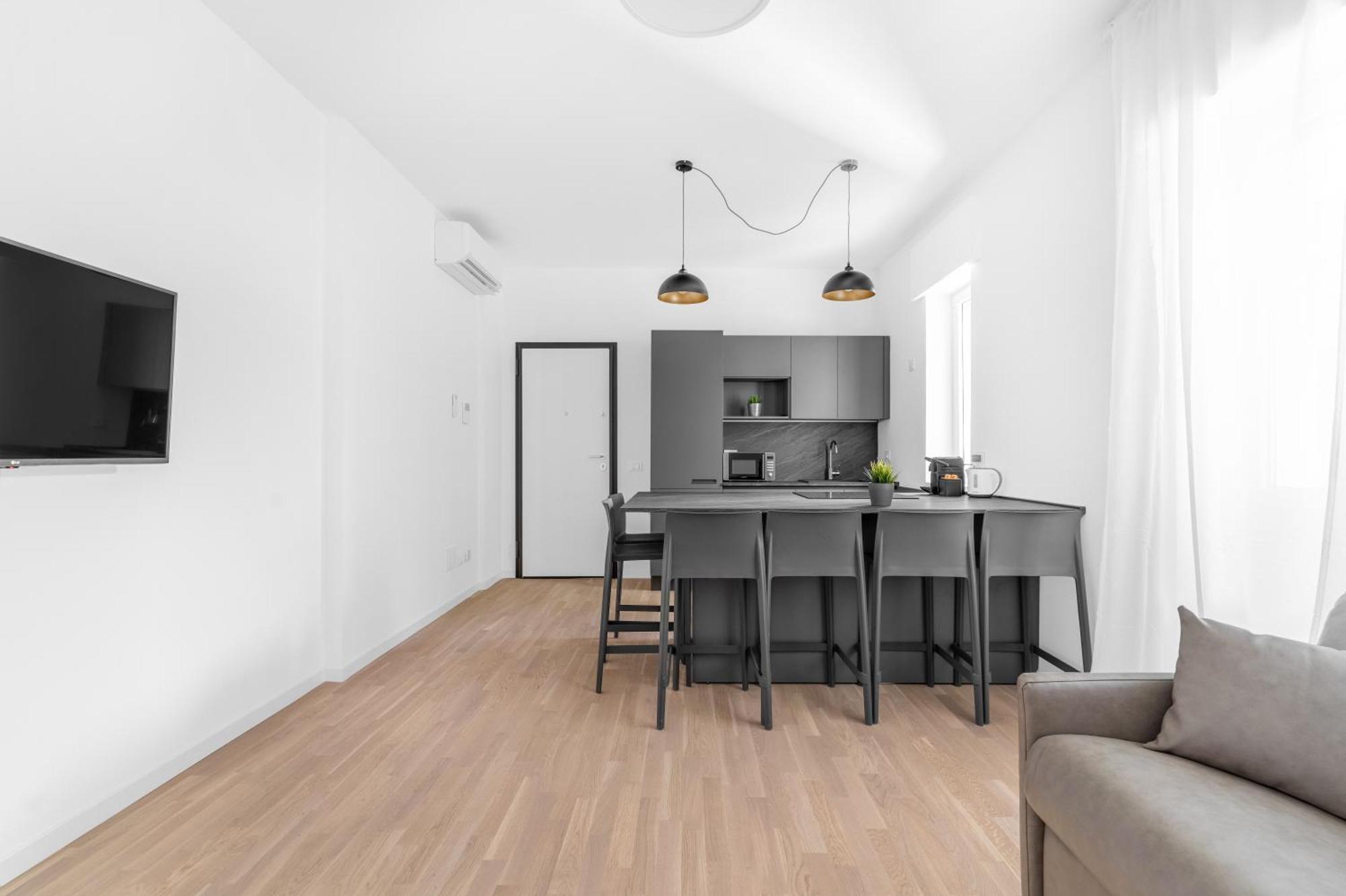 Mi Casa - In Ponte Nuovo * Milán